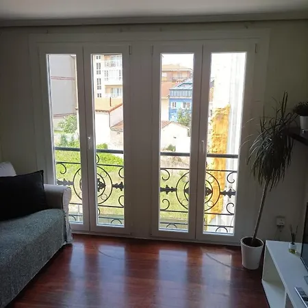 Apartment Apartamento En Eysines 34 2 Izq A 2 Km De La Playa De Salinas