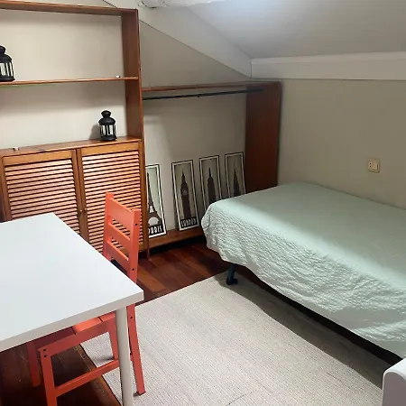 Apartamento En Eysines 34 2 Izq A 2 Km De La Playa De Salinas Appartement